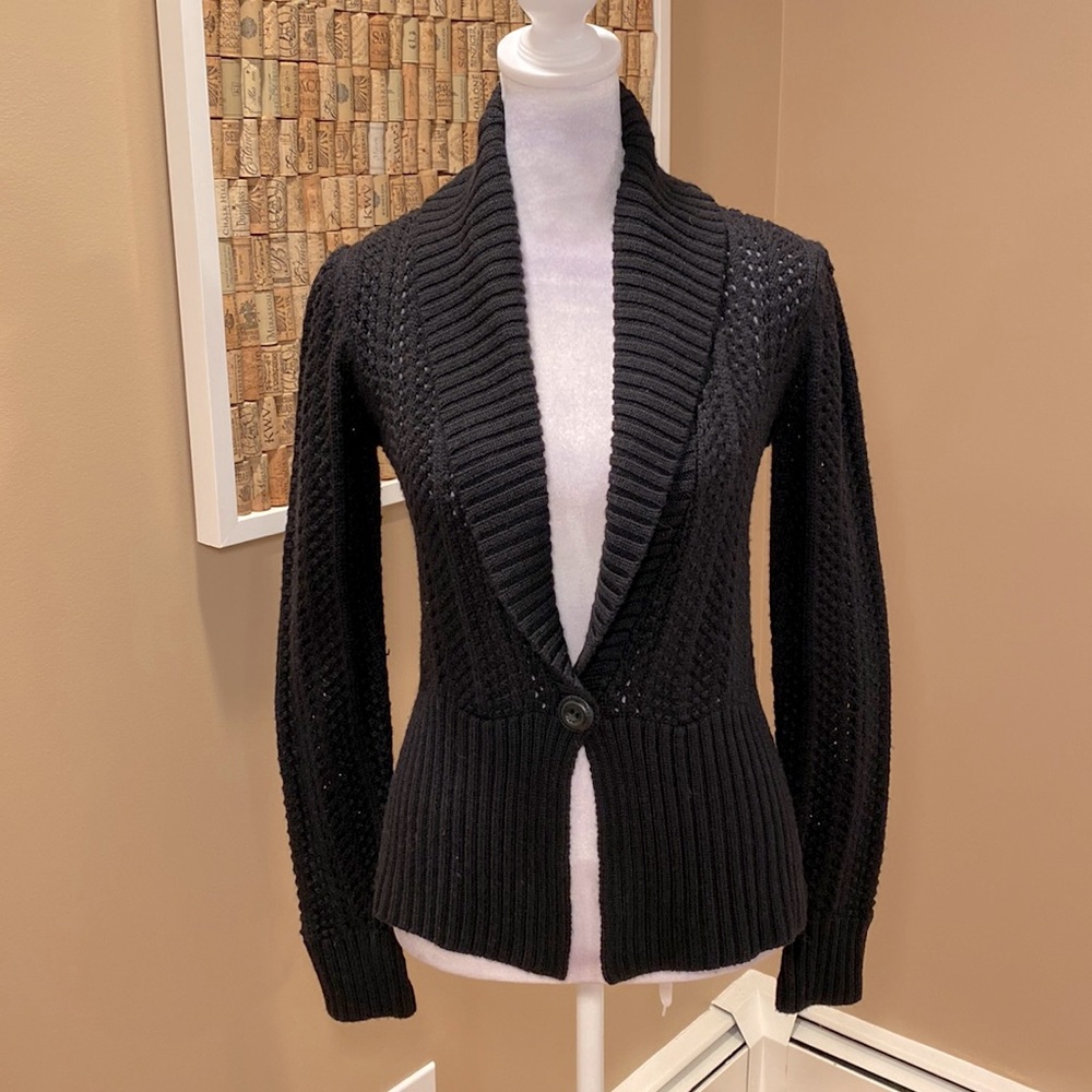 Austin Reed London Black 100% Merino Wool Open Knit Sweater w One Button Closure